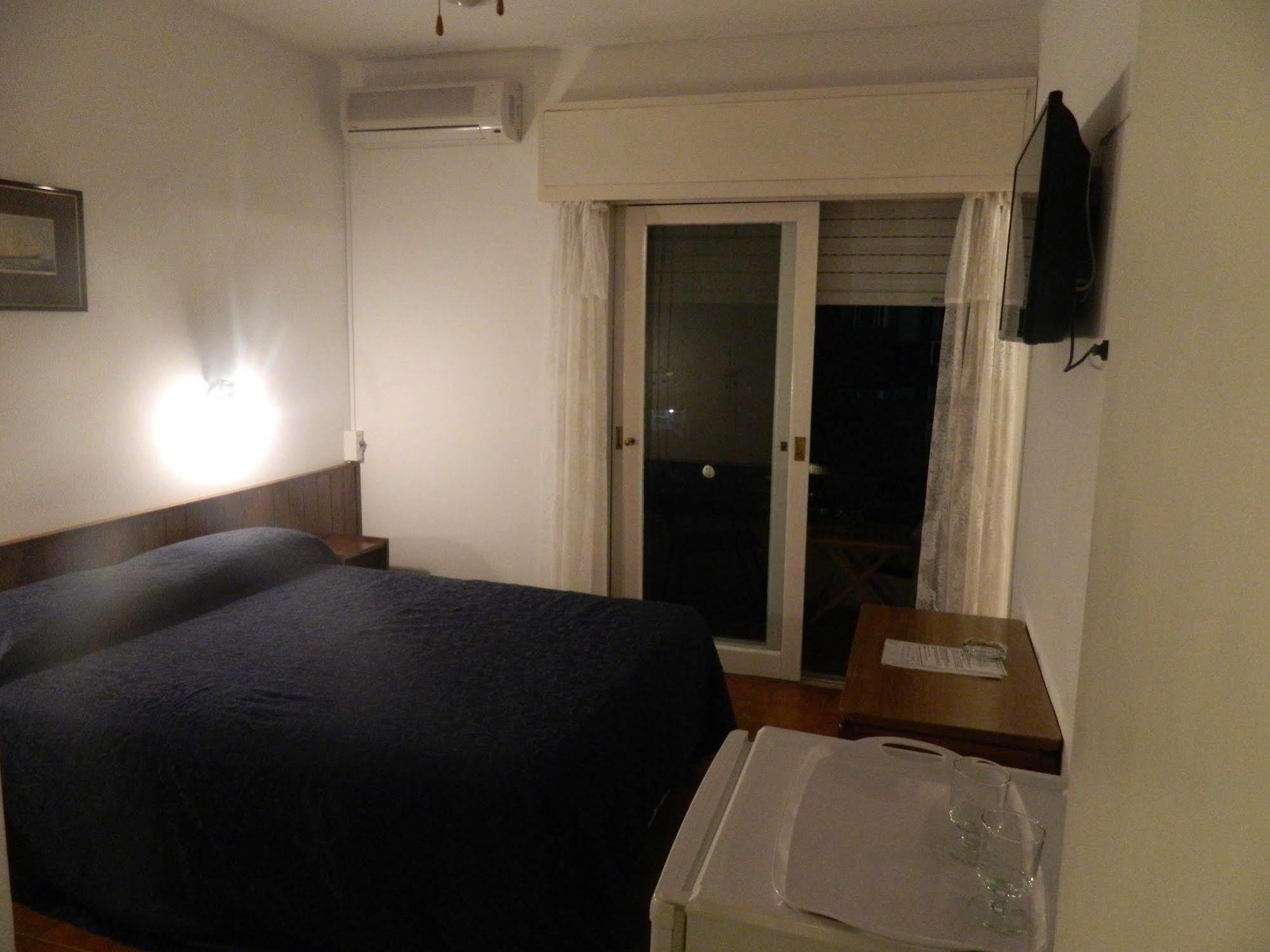 Dollar Hotel Punta del Este