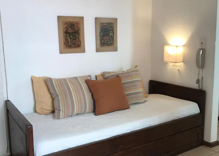 Hotel Dollar